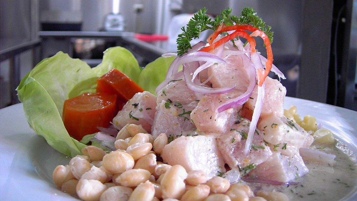 Maido restoranından corvina ceviche — Peru mutfağının simgesi